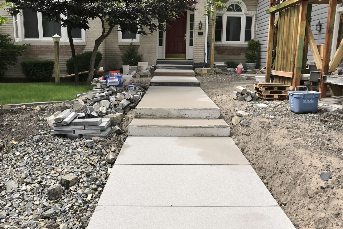 Concrete Walkways & Sidewalks